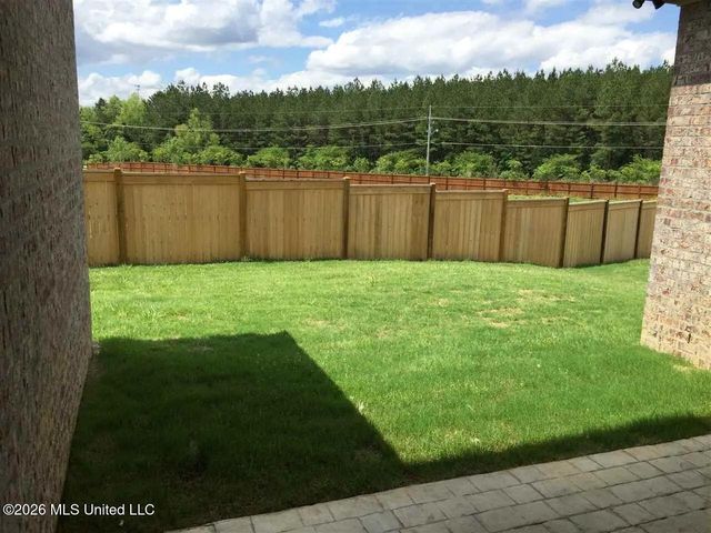 110 Magnolia Pl Circle, Brandon, MS 39047