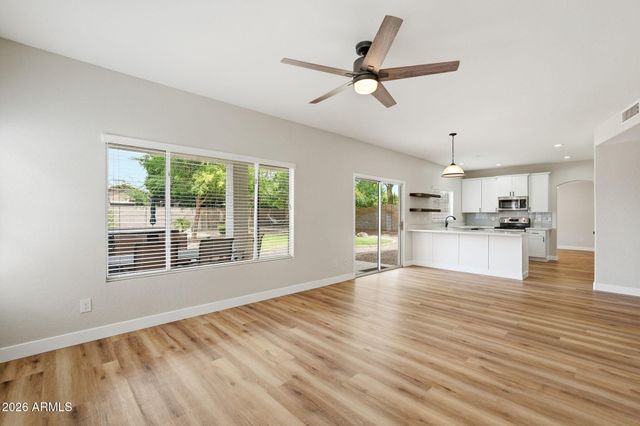 6046 E RIVERDALE Street, Mesa, AZ 85215