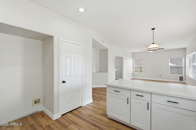 6046 E RIVERDALE Street, Mesa, AZ 85215