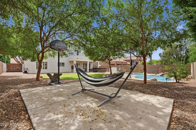 6046 E RIVERDALE Street, Mesa, AZ 85215