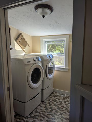 30 Hannah Dustin Drive, Concord, NH 03301