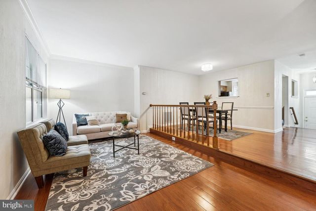 6817 SIGNATURE CIR, Alexandria, VA 22310