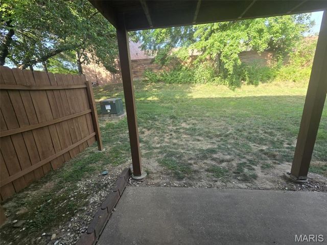 822 Highland Hill Court G, St Peters, MO 63376