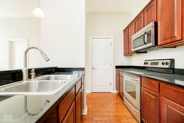 350 N Meridian Street 401, Indianapolis, IN 46204