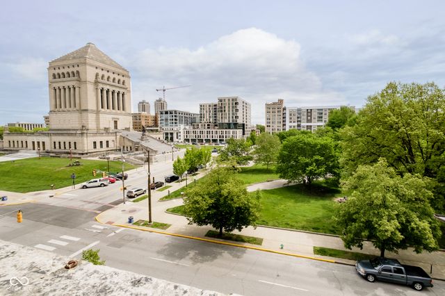 350 N Meridian Street 401, Indianapolis, IN 46204