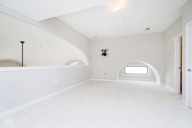 350 N Meridian Street 401, Indianapolis, IN 46204