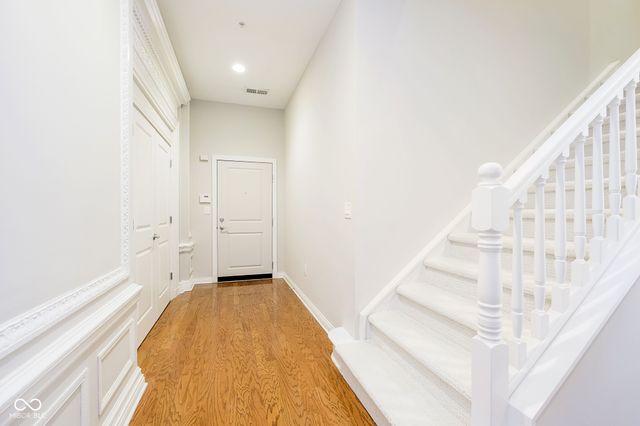 350 N Meridian Street 401, Indianapolis, IN 46204