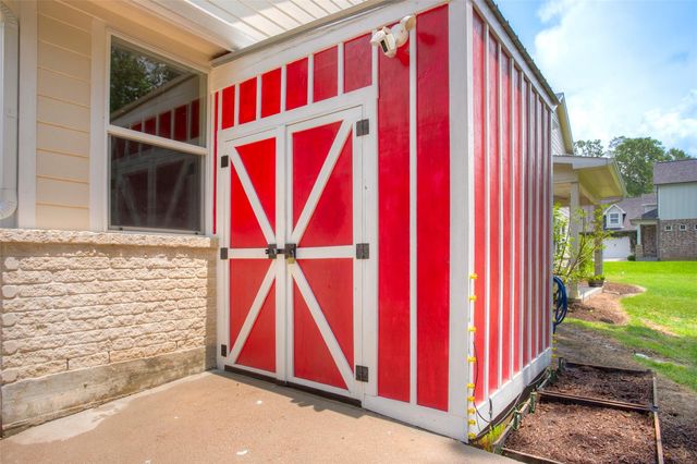 1634 Topaz Trail, Willis, TX 77378