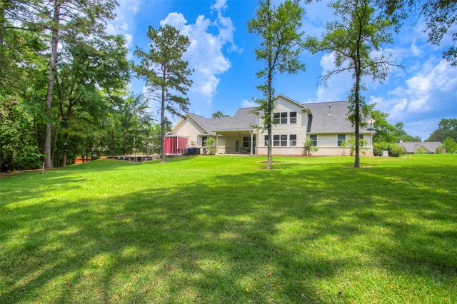 1634 Topaz Trail, Willis, TX 77378