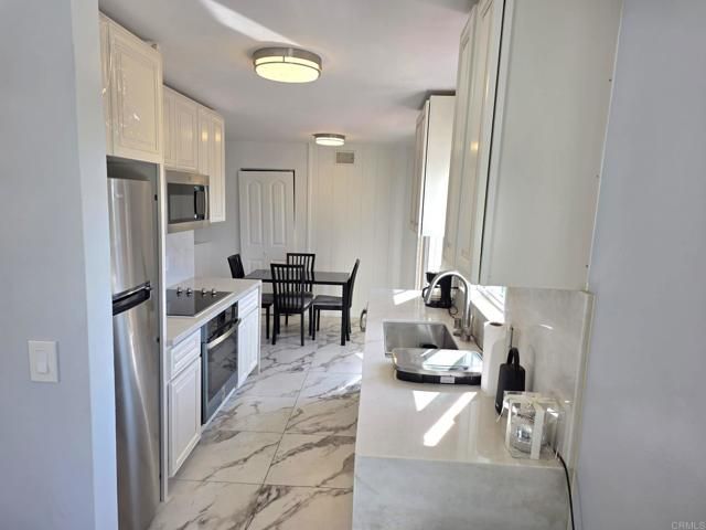 3932 Mount Acadia Boulevard, San Diego, CA 92111