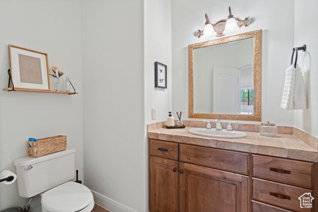 2032 E CIRCLE RIDGE DR DR, St. George, UT 84790