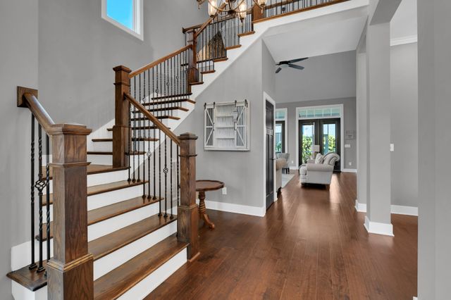22 Hammock Dr, Winchester, TN 37398