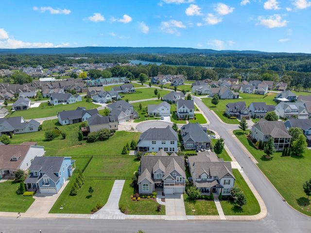 22 Hammock Dr, Winchester, TN 37398