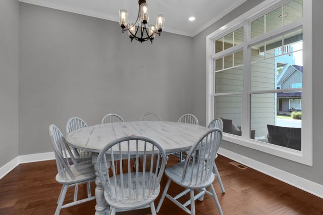 22 Hammock Dr, Winchester, TN 37398