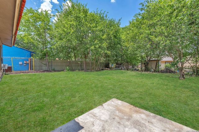 4807 BORCHERS DR, Kirby, TX 78219