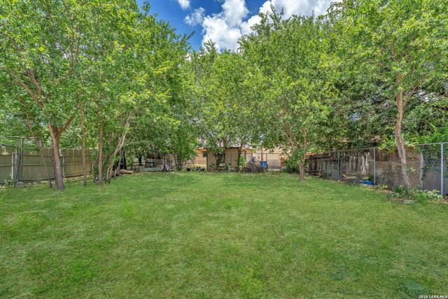4807 BORCHERS DR, Kirby, TX 78219