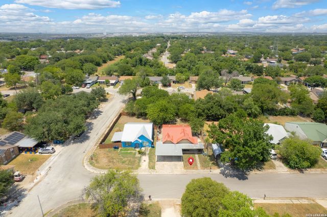 4807 BORCHERS DR, Kirby, TX 78219