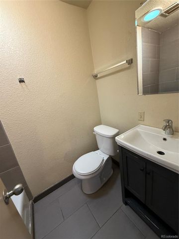 1131 21st Street, Denver, CO 80205