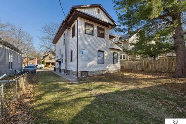 1919 Washington Street, Lincoln, NE 68502