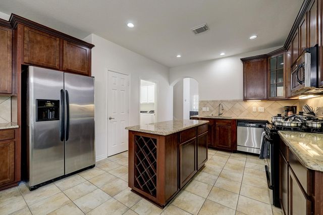 3 Crocus Petal Street, The Woodlands, TX 77382