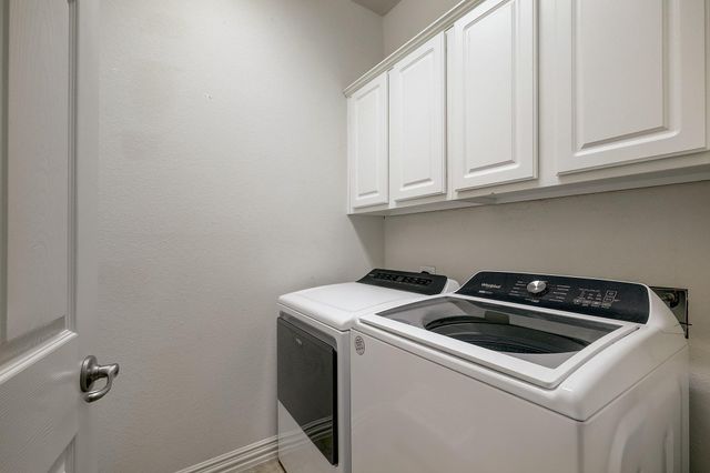 3 Crocus Petal Street, The Woodlands, TX 77382