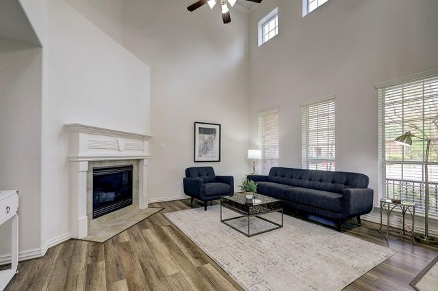 3 Crocus Petal Street, The Woodlands, TX 77382