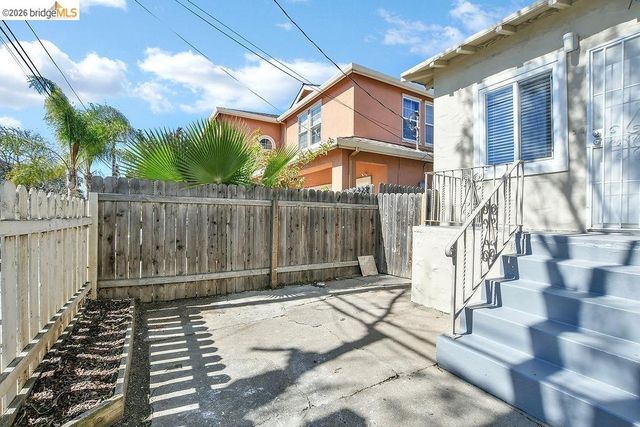 1160 West St, Pittsburg, CA 94565