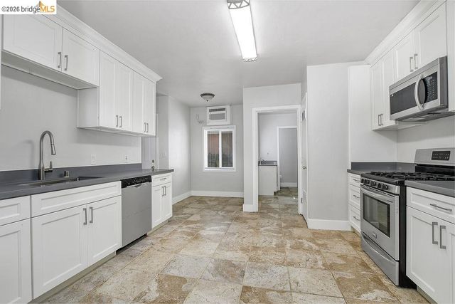 1160 West St, Pittsburg, CA 94565