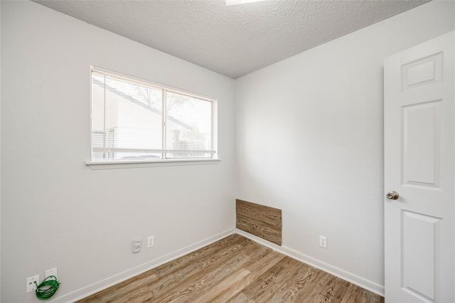 5900 Glen Meadow DR, Austin, TX 78745