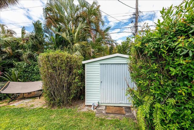 206 SE Wentworth Drive, Stuart, FL 34996