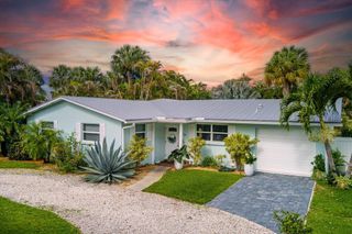 206 SE Wentworth Drive, Stuart, FL 34996