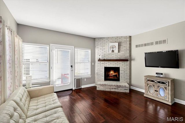 114 Carriage View Drive, Wildwood, MO 63040