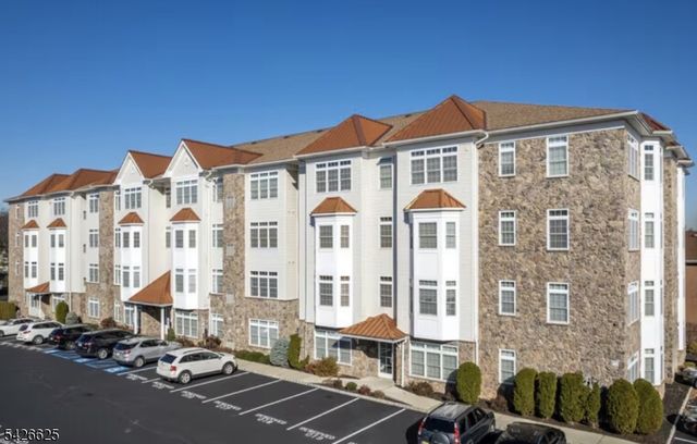 104 E Elizabeth Ave 310, Linden City, NJ 07036