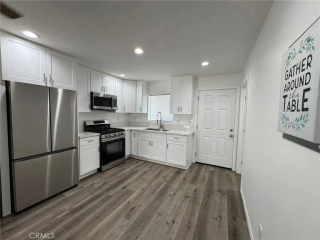 6838 Aura Avenue, Reseda, CA 91335
