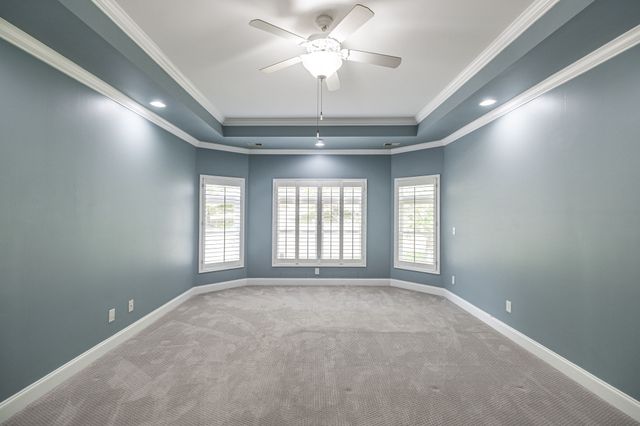 8044 Charlotte Pike, Nashville, TN 37221