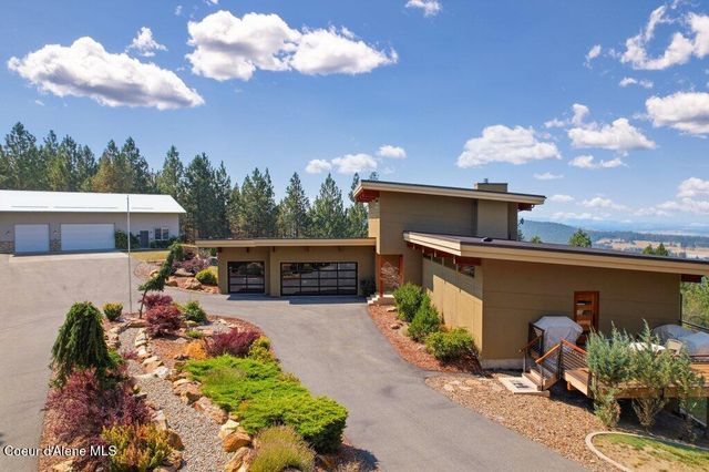 1035 S Valleyview RD, Post Falls, ID 83854
