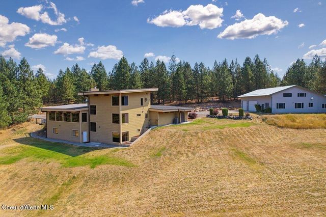 1035 S Valleyview RD, Post Falls, ID 83854