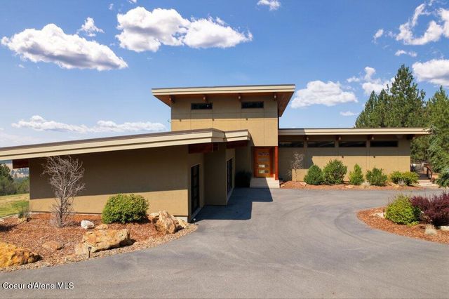 1035 S Valleyview RD, Post Falls, ID 83854