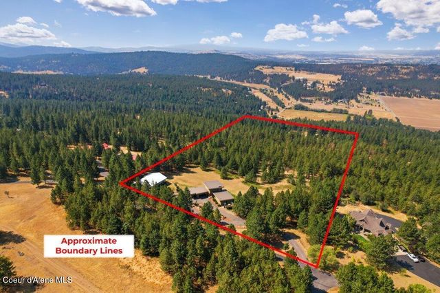 1035 S Valleyview RD, Post Falls, ID 83854