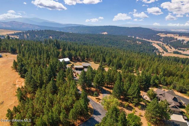 1035 S Valleyview RD, Post Falls, ID 83854