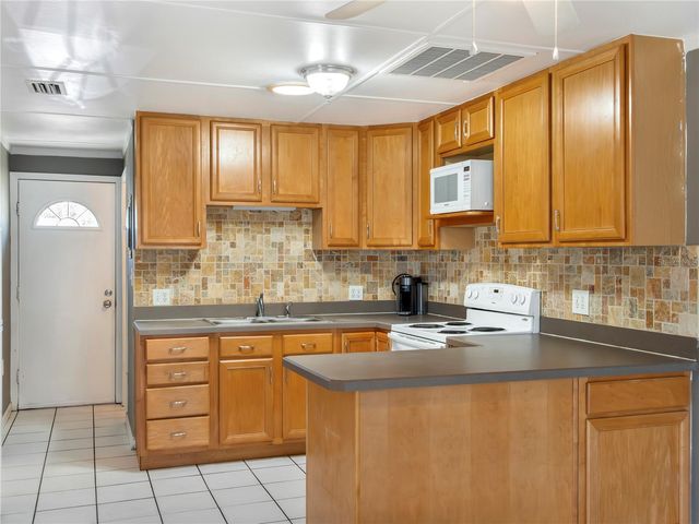 10301 S U S HIGHWAY 27 172, Clermont, FL 34711