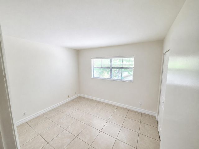 6705 N KENDALL Drive 307, Pinecrest, FL 33156