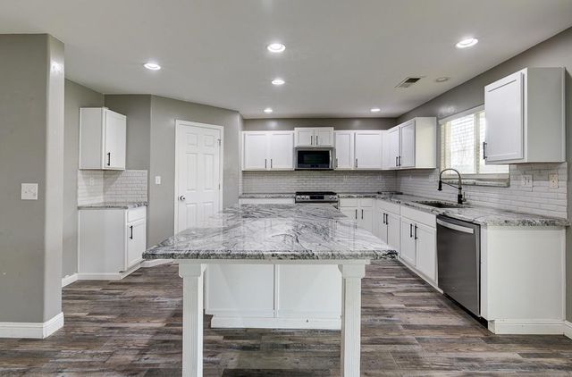 3651 N Denali Avenue, Fresno, CA 93727