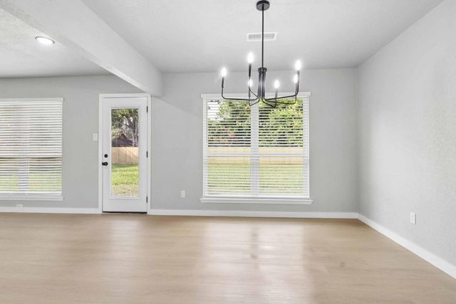 10423 Quiet Hill Road, La Porte, TX 77571