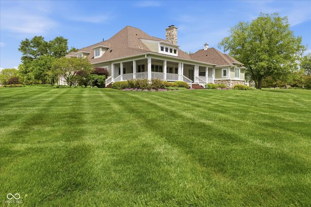 8 Shannon Road, Zionsville, IN 46077