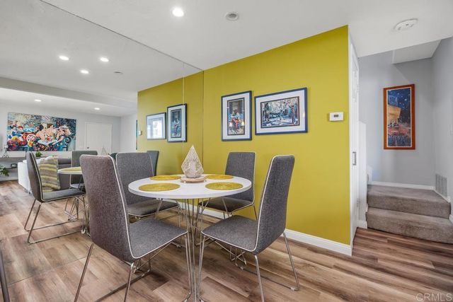 1081 Woodlake Dr, Cardiff By The Sea, CA 92007