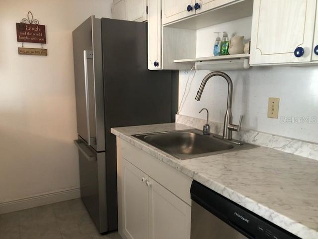 5925 TERRACE PARK DRIVE N 111, St Petersburg, FL 33709