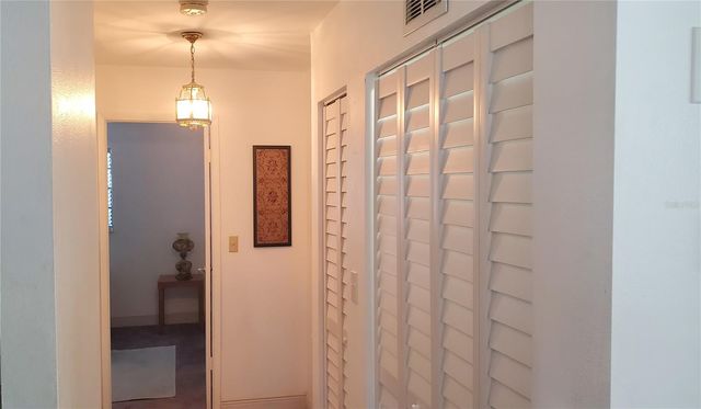 5925 TERRACE PARK DRIVE N 111, St Petersburg, FL 33709