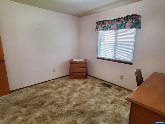 1975 Breakwood Cir SE, Albany, OR 97322