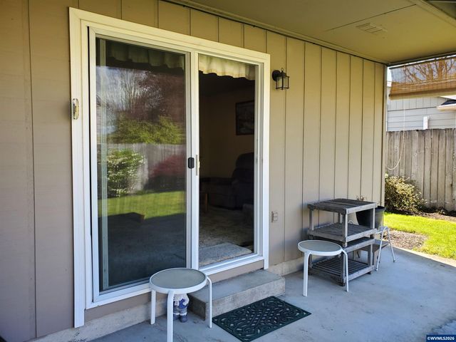 1975 Breakwood Cir SE, Albany, OR 97322